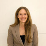 Seanna Headshot-2